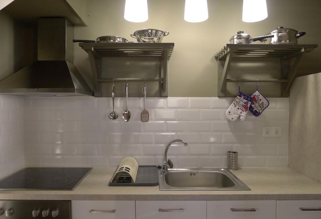 Ampoulos Rooms & Apartments Kedro Екстериор снимка